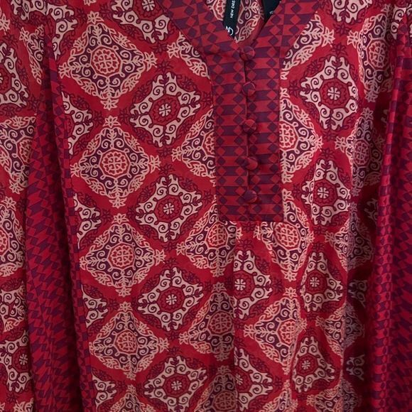 New Directions Printed Boho Blouse Top V-Neck Pullover 3/4 Sleeve Red Medium - Picture 3 of 4